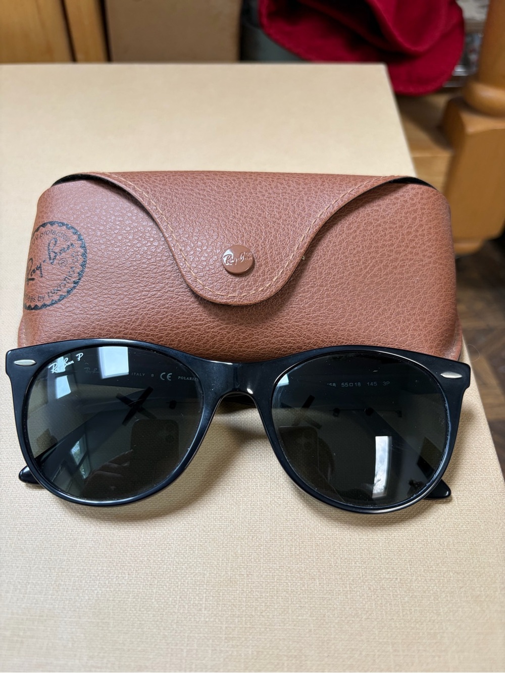 Ray-Ban Men’s Wayfer 2 Black Sunglasses with Brown Case